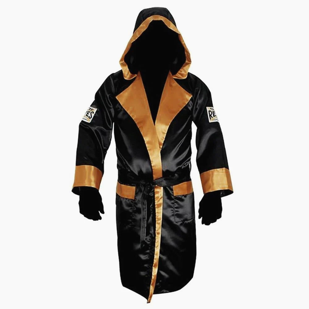 Bata para boxeo Cleto Reyes con capucha