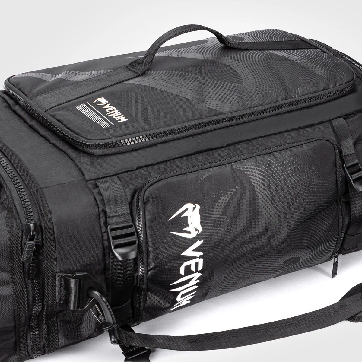 bolsa Venum Shockwave Convertible 48 Lt Negro  - Image 8