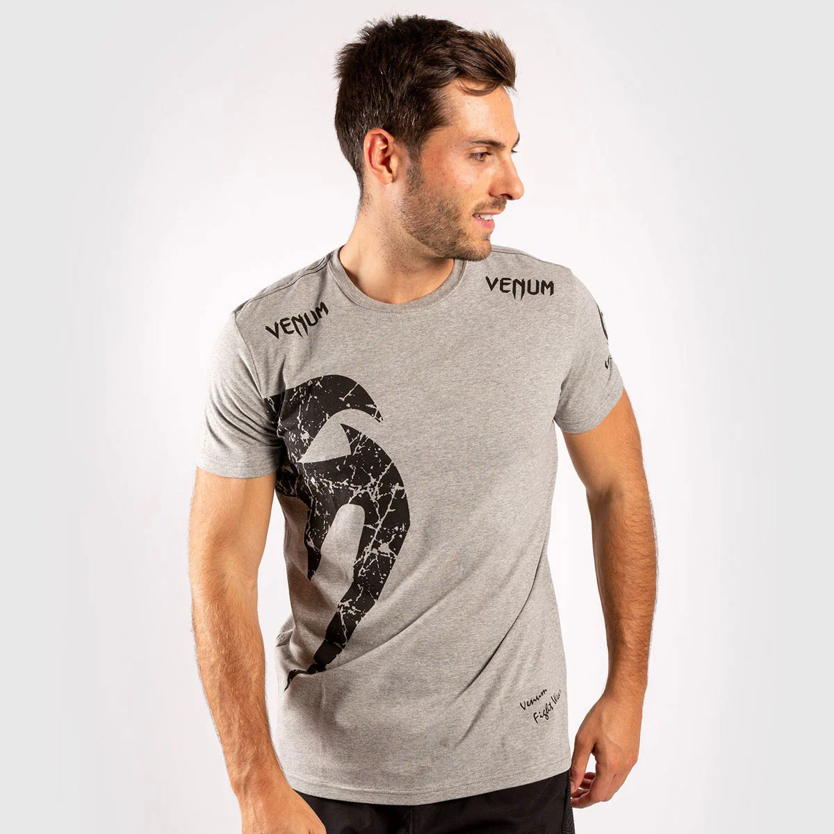 Camiseta en Algodón Venum Giant Gris-Negro - Image 4