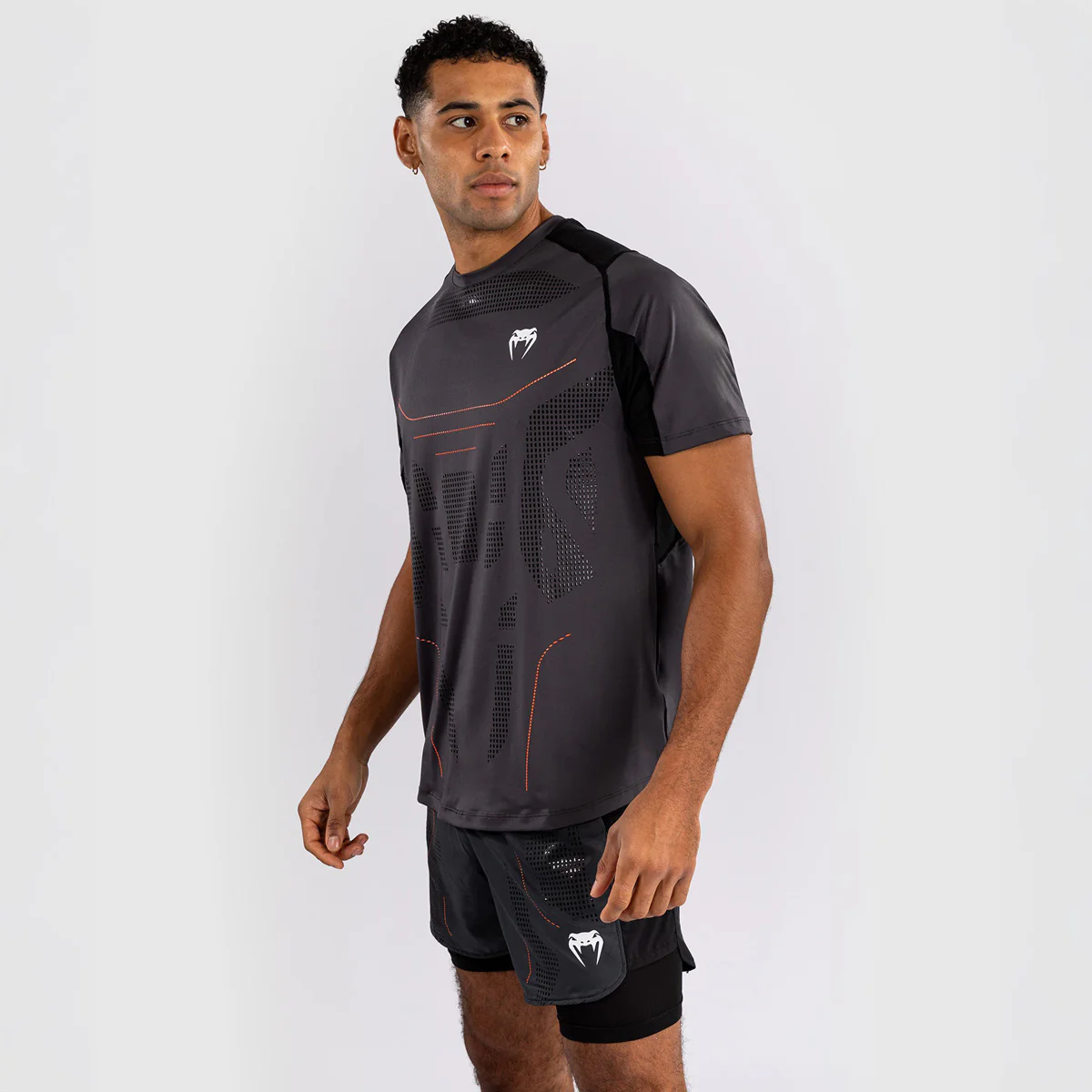 Camiseta Venum Technical 3.0 Dry Tech Grafito  - Image 3