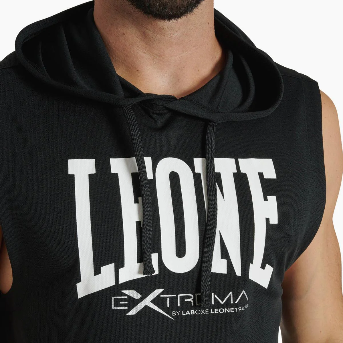 Chaleco con capucha Leone Logo ABX120 Negro  - Image 3