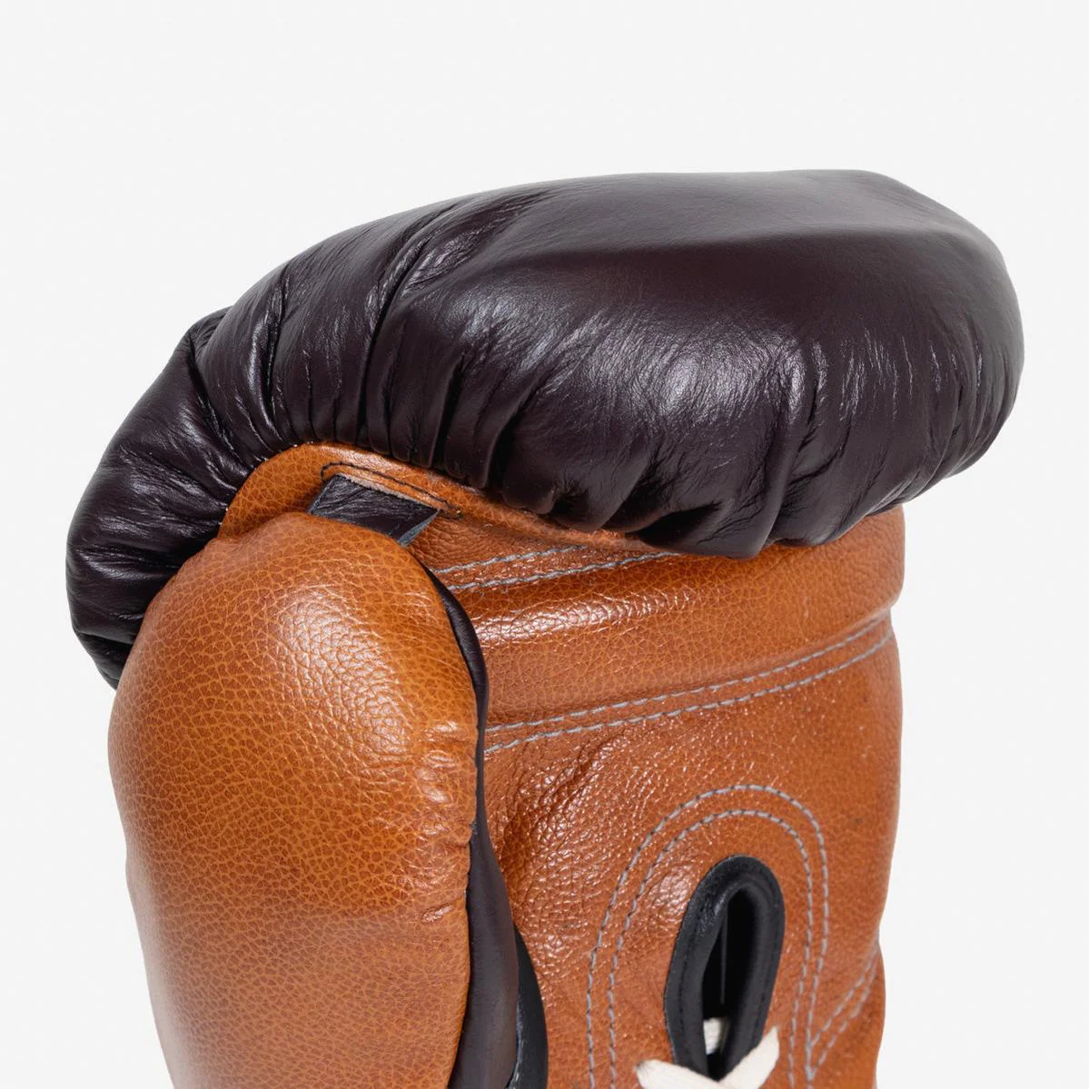 Guantes de boxeo Di Nardo con Cordones 16 Oz Borgoña-coñac  - Image 7