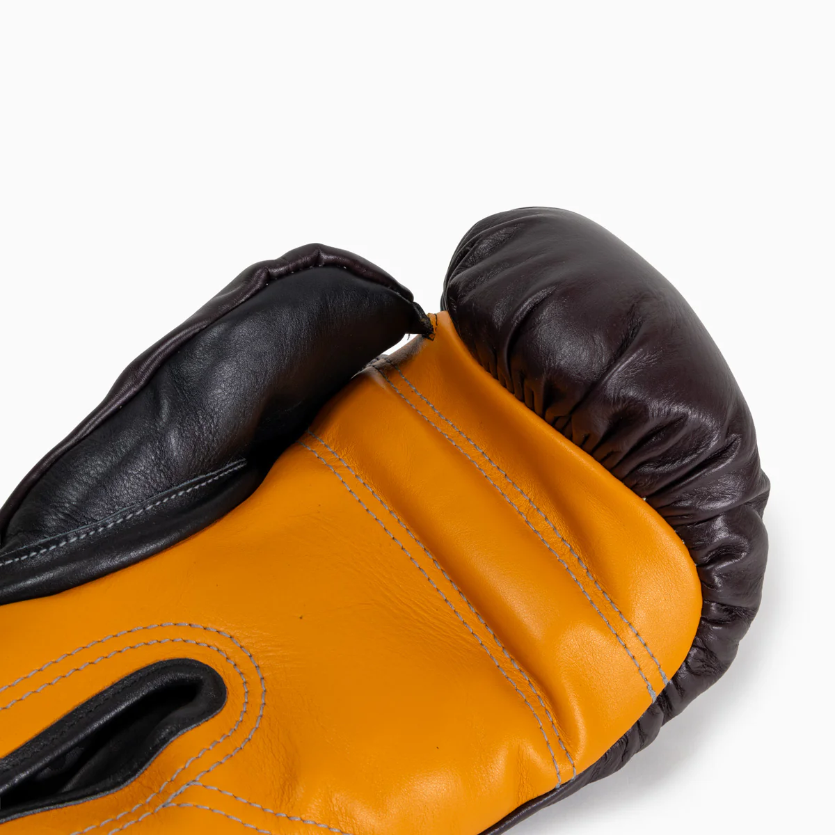 Guantes de boxeo Di Nardo con Velcro 16 Oz Borgoña-amarillo  - Image 9