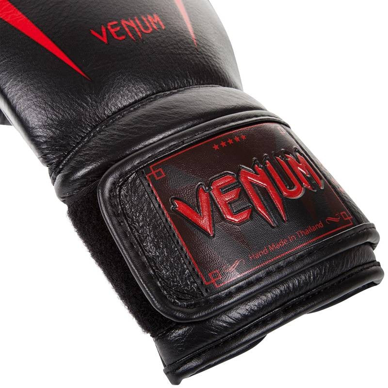 Guantes de boxeo de Boxeo Venum Giant 3.0 Negro-Rojo - Image 3