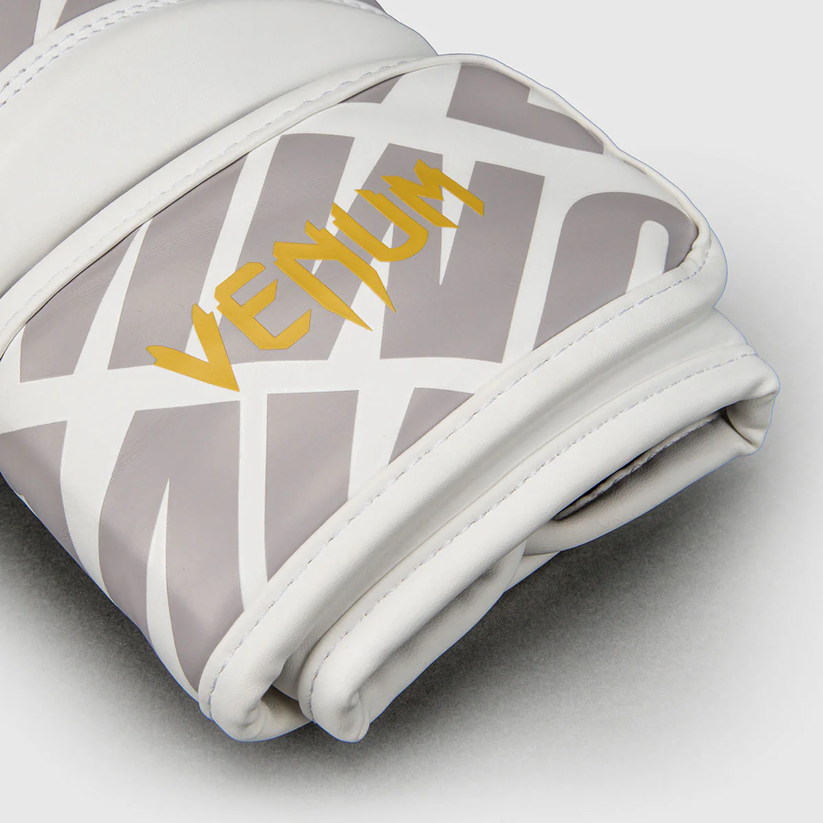 Guantes de boxeo Venum Contender 1.5 XT 3D Blanco-oro  - Image 4