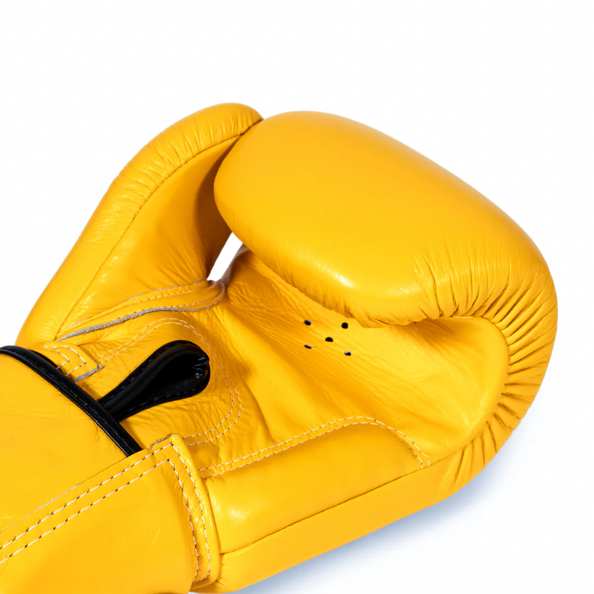 Guantes Muay Thai Fairtex BGV1 Amarillo  - Image 5