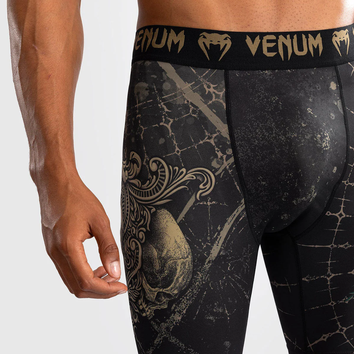 Pantalones cortos a compresión Venum Santa Muerte 5.0  - Image 5