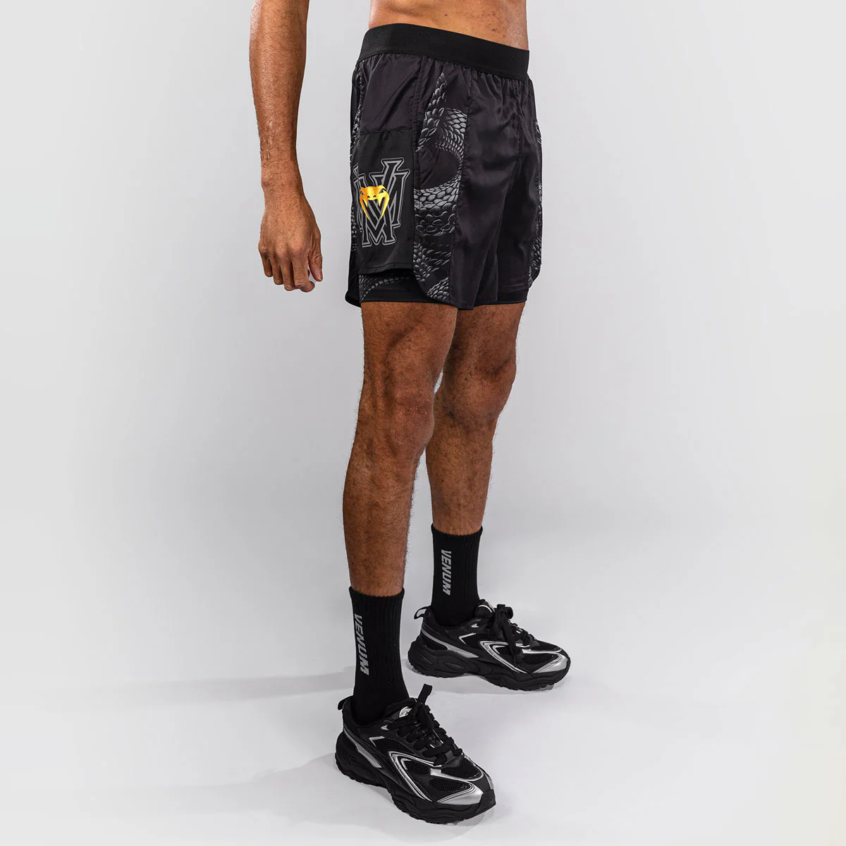 Pantalones cortos de entrenamiento Venum Matupa Negro-gris - Image 2