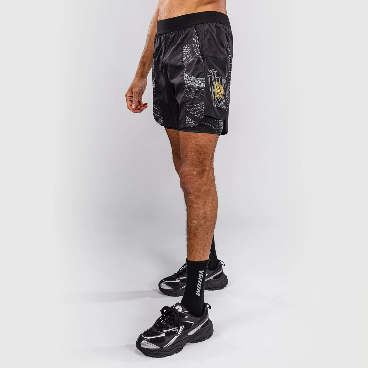 Pantalones cortos de entrenamiento Venum Matupa Negro-gris - Image 3