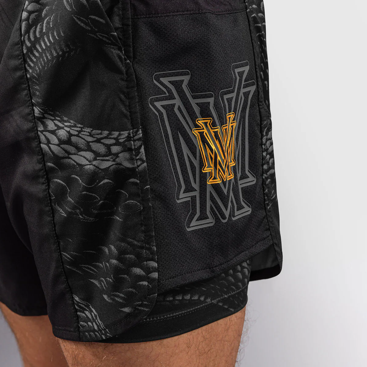 Pantalones cortos de entrenamiento Venum Matupa Negro-gris - Image 6