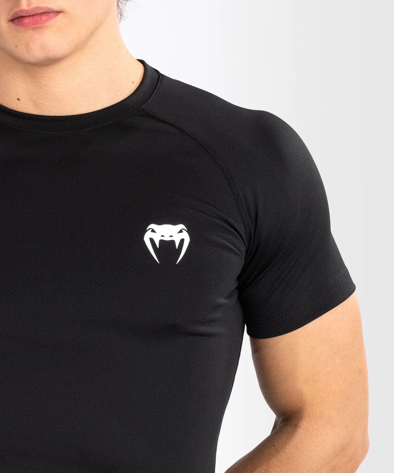 Rashguard Venum Contender mangas cortas  - Image 9