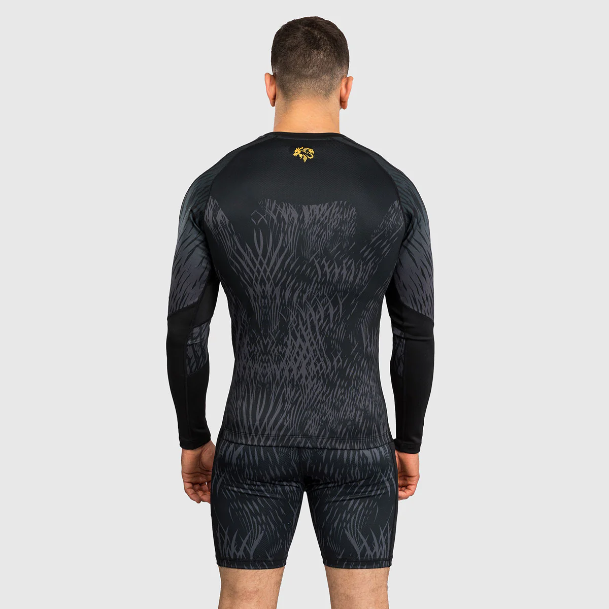 Rashguard Venum x Chimaev Wild Borz mangas largas Negro  - Image 2
