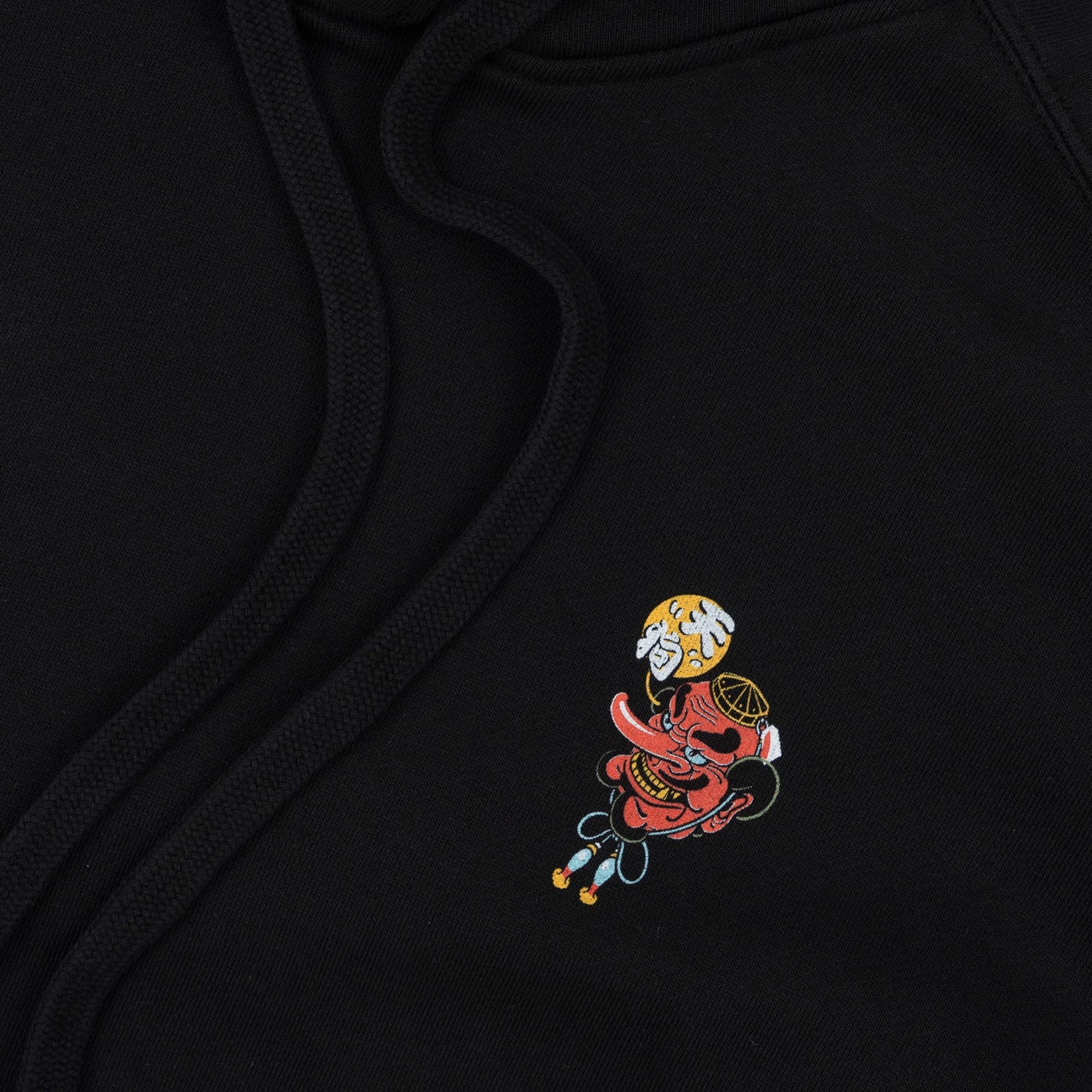 Sudadera Manto Tengu con capucha - Image 3